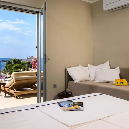 Seafront House Casa Flora Trogir